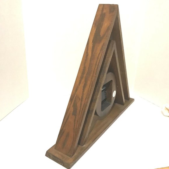 Vintage Quality Heirloom Triangular Clock Wooden - Picture 4 of 8